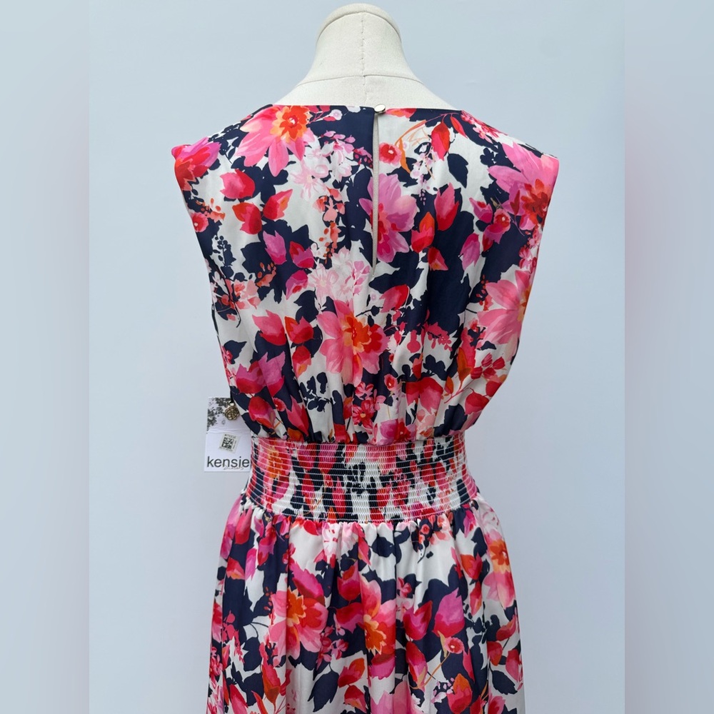 Kensie Women's Colorful Floral-Print V-Neck A-Line Dress Size 4 - Picture 12 of 16